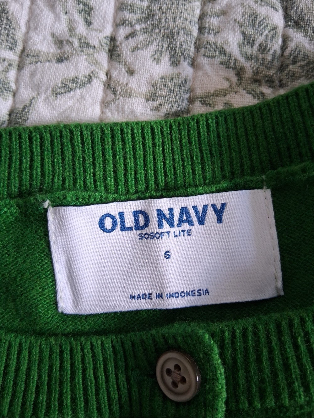 Old Navy Green Cardigan Cotton & Poly Mix - Picture 5 of 6
